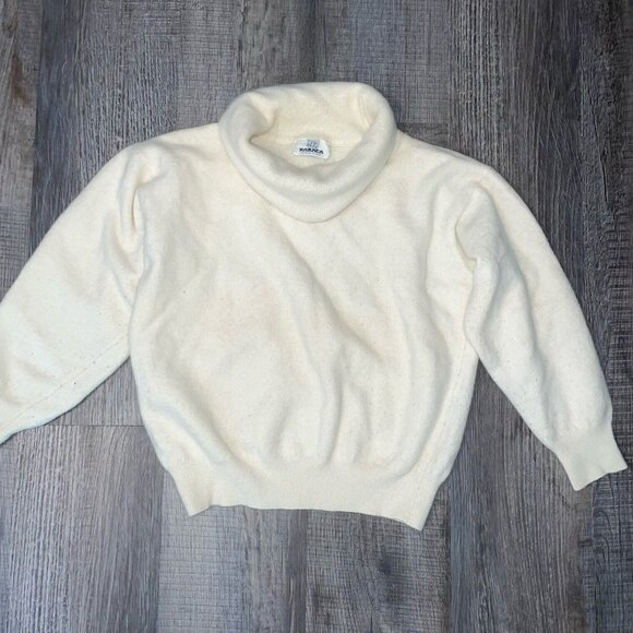 Karaka Merino Wool Sweater Small Ivory Italian~ Butter Soft - Picture 1 of 11